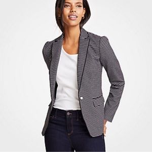 Ann Taylor Birdseye Knit Striped Pearl Blazer Navy/White